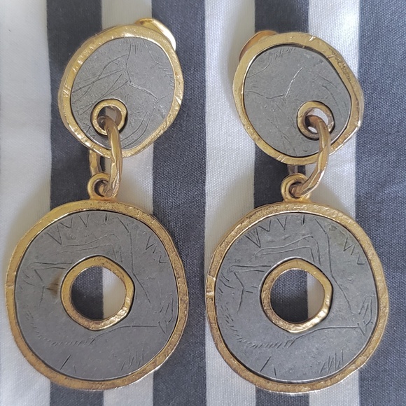 Vintage Jewelry - Vintage Gold and Gray Etched Drop-down Earrings